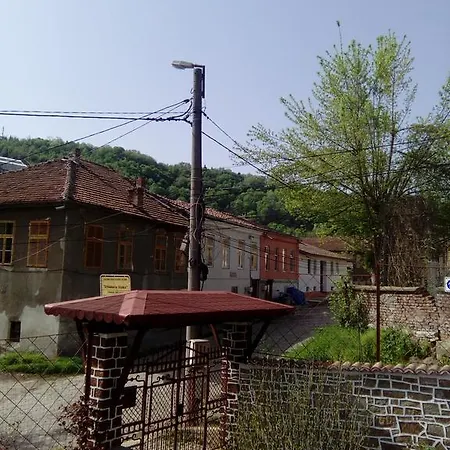 The Beautiful House 2* Veliko Tŭrnovo