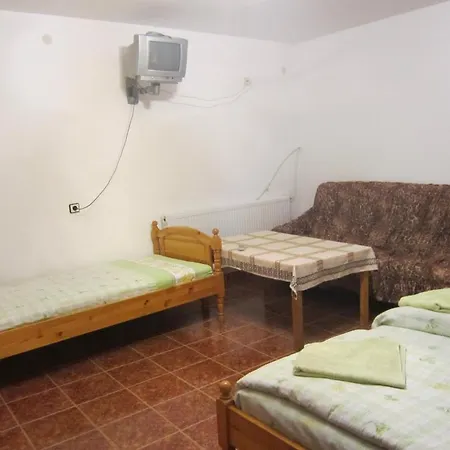 Casa de hóspedes The Beautiful House 2*