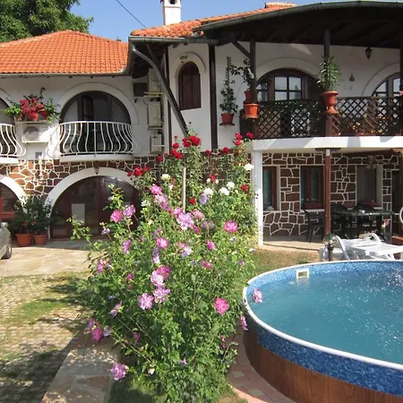 The Beautiful House Pensión